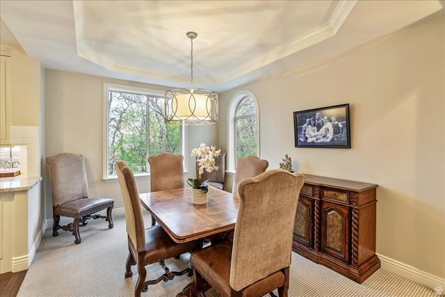 1095 E MARIWOOD CIR, North Salt Lake, UT 84054