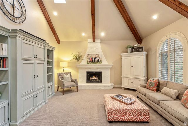 1095 E MARIWOOD CIR, North Salt Lake, UT 84054