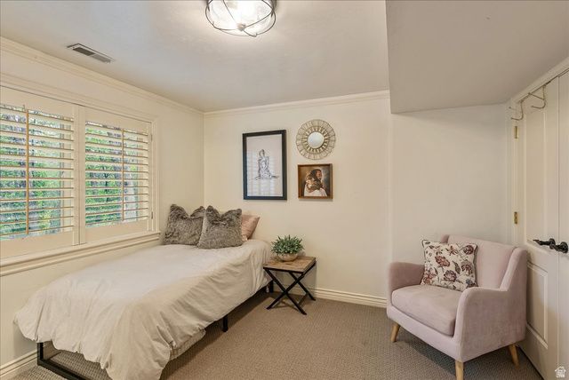 1095 E MARIWOOD CIR, North Salt Lake, UT 84054