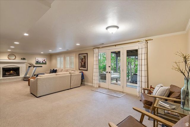 1095 E MARIWOOD CIR, North Salt Lake, UT 84054
