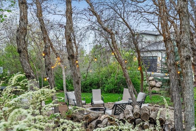 1095 E MARIWOOD CIR, North Salt Lake, UT 84054