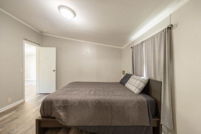 33047 Finestead Drive, Granger, IA 50109