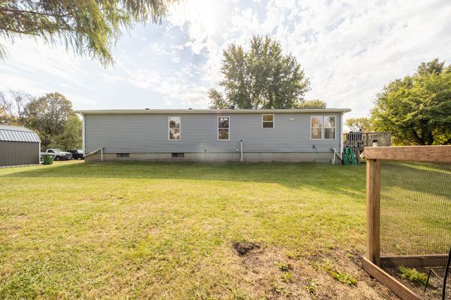 33047 Finestead Drive, Granger, IA 50109