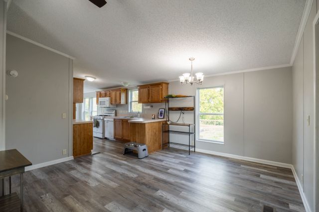 33047 Finestead Drive, Granger, IA 50109