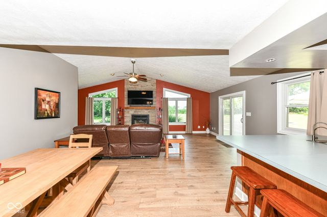 110 N 600 E, Greenfield, IN 46140