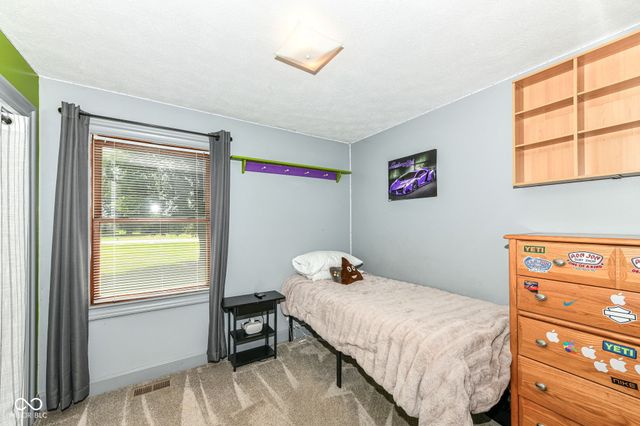110 N 600 E, Greenfield, IN 46140