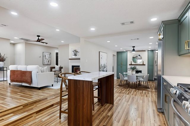 1423 Van Cleave Road NW, Albuquerque, NM 87107
