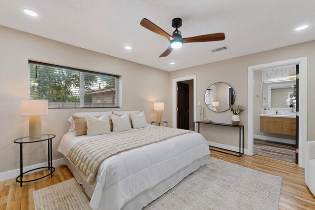 1423 Van Cleave Road NW, Albuquerque, NM 87107