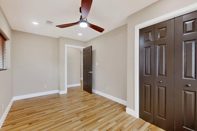 1423 Van Cleave Road NW, Albuquerque, NM 87107