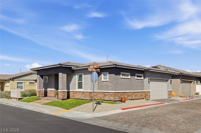 791 Bright Cottonwood Street, Henderson, NV 89011