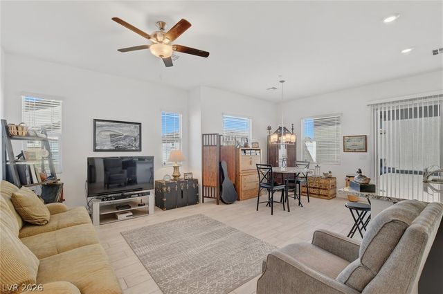 791 Bright Cottonwood Street, Henderson, NV 89011