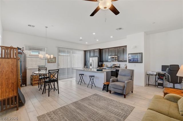 791 Bright Cottonwood Street, Henderson, NV 89011