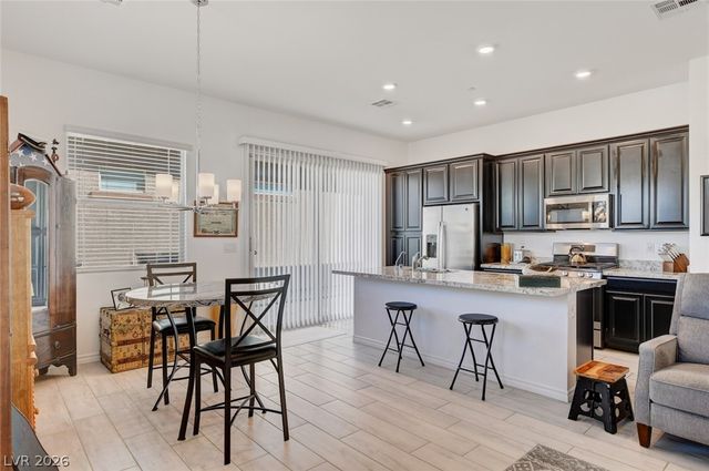 791 Bright Cottonwood Street, Henderson, NV 89011