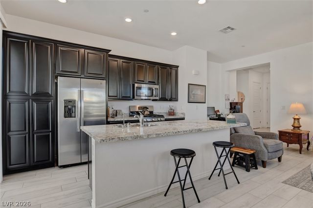 791 Bright Cottonwood Street, Henderson, NV 89011