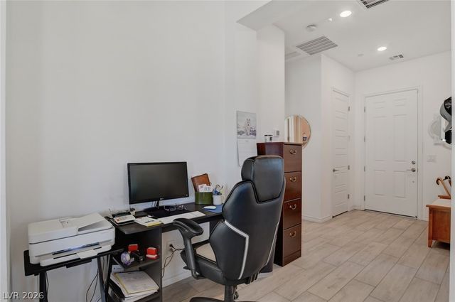 791 Bright Cottonwood Street, Henderson, NV 89011