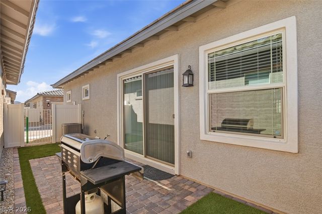 791 Bright Cottonwood Street, Henderson, NV 89011