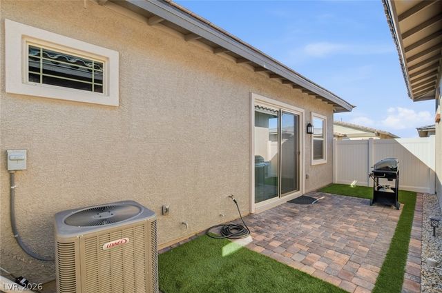 791 Bright Cottonwood Street, Henderson, NV 89011