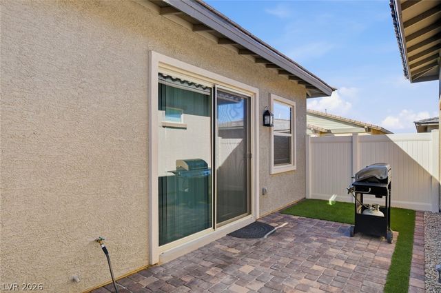 791 Bright Cottonwood Street, Henderson, NV 89011