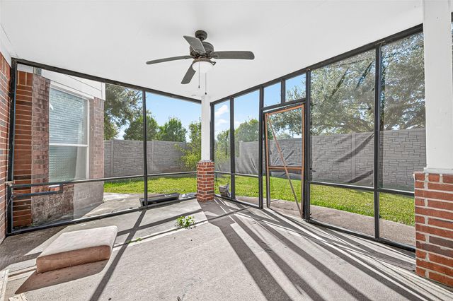 1903 Amber Trail Lane, Richmond, TX 77469