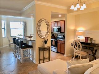 9834 Giaveno 1732, Naples, FL 34113
