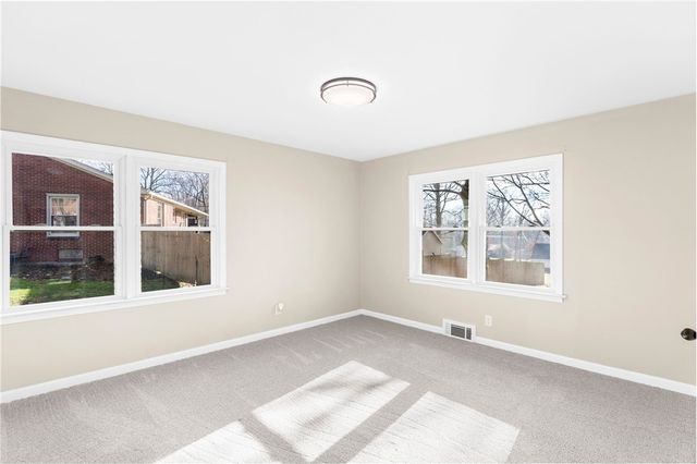 326 Frazier, Neshannock Twp, PA 16105