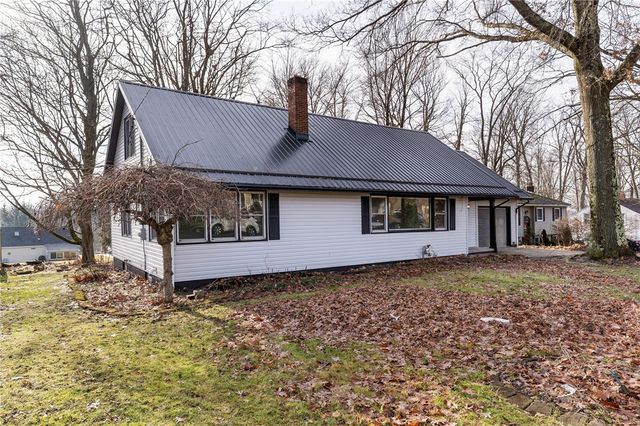 326 Frazier, Neshannock Twp, PA 16105