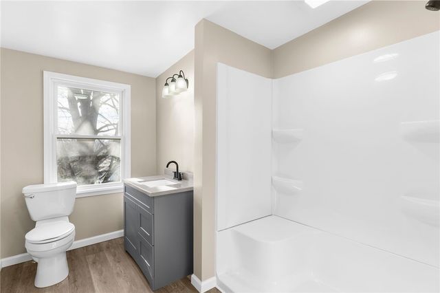 326 Frazier, Neshannock Twp, PA 16105