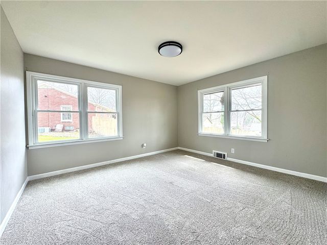 326 Frazier, Neshannock Twp, PA 16105