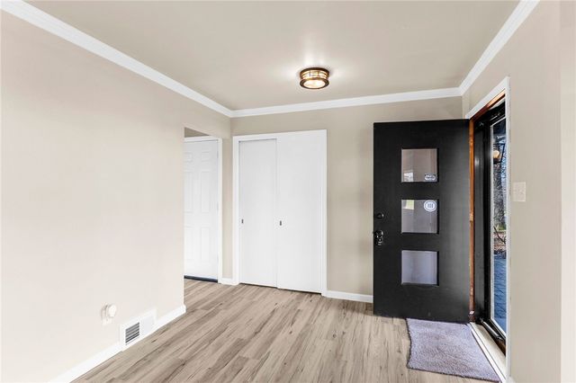 326 Frazier, Neshannock Twp, PA 16105