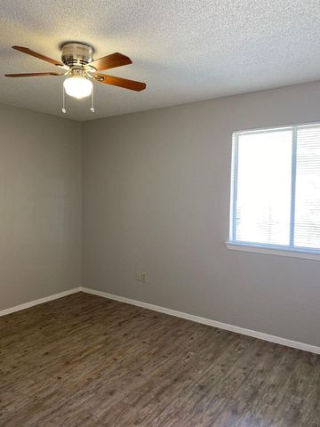 510 Willowbend CV, Round Rock, TX 78664