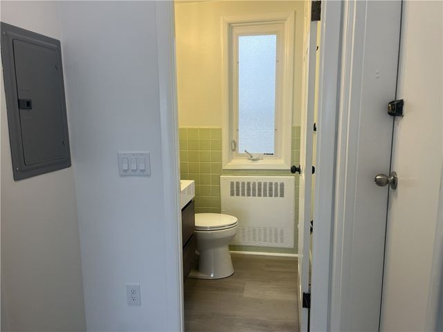 400 Narragansett Parkway EI-2, Warwick, RI 02888