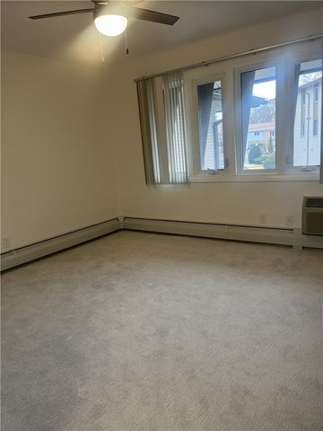 400 Narragansett Parkway EI-2, Warwick, RI 02888