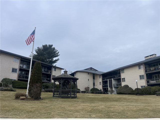 400 Narragansett Parkway EI-2, Warwick, RI 02888