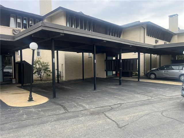 400 Narragansett Parkway EI-2, Warwick, RI 02888