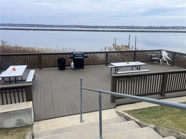 400 Narragansett Parkway EI-2, Warwick, RI 02888