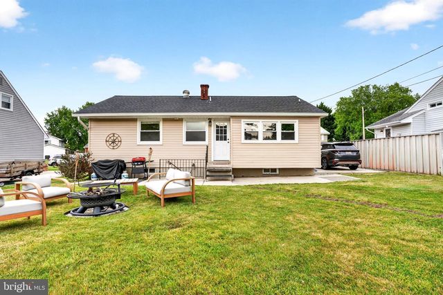 9011 CARLISLE AVE, Nottingham, MD 21236