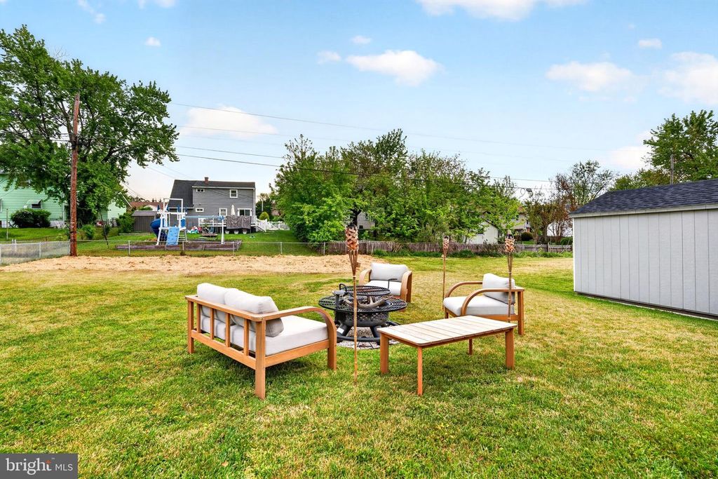 Image 29 of property listing at 9011 CARLISLE AVE, Nottingham, MD 21236