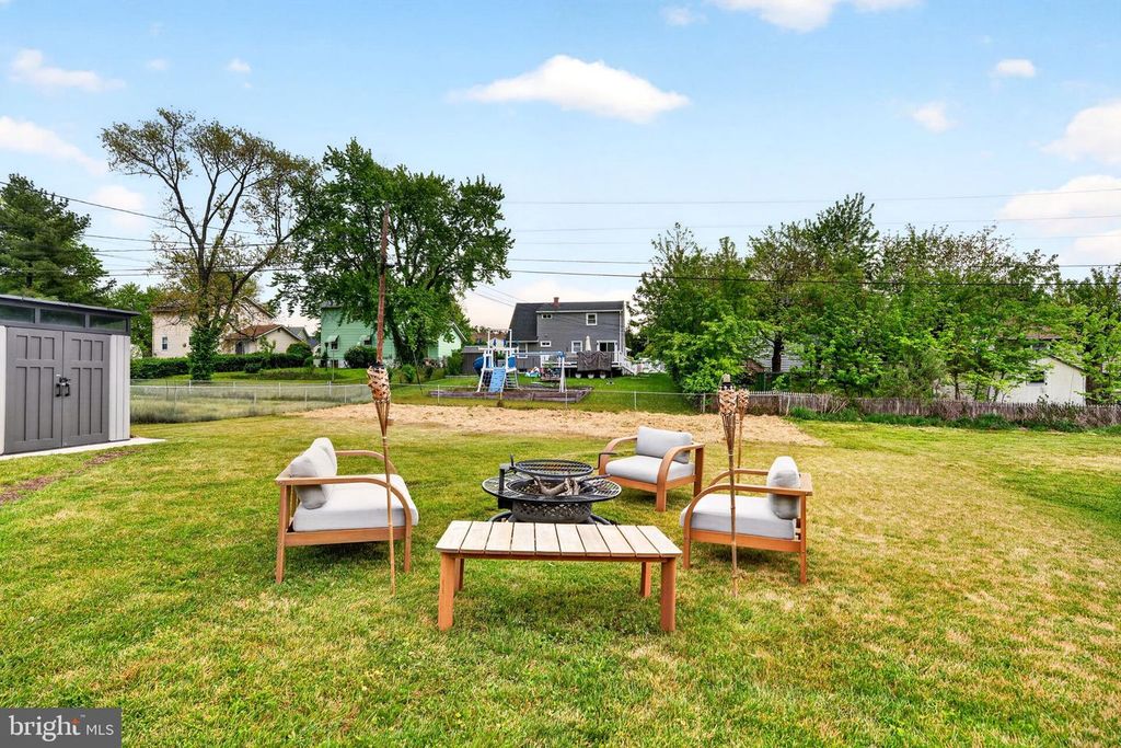 Image 30 of property listing at 9011 CARLISLE AVE, Nottingham, MD 21236