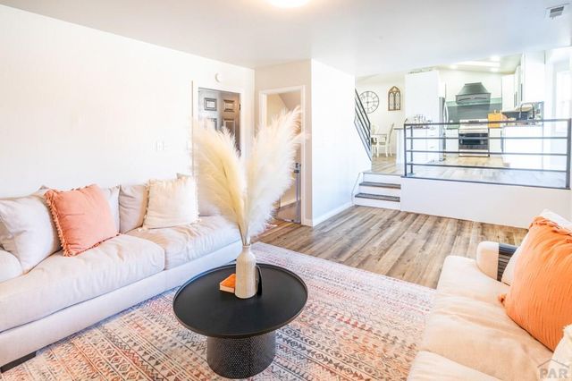 16 Ironbridge Lane, Pueblo, CO 81001