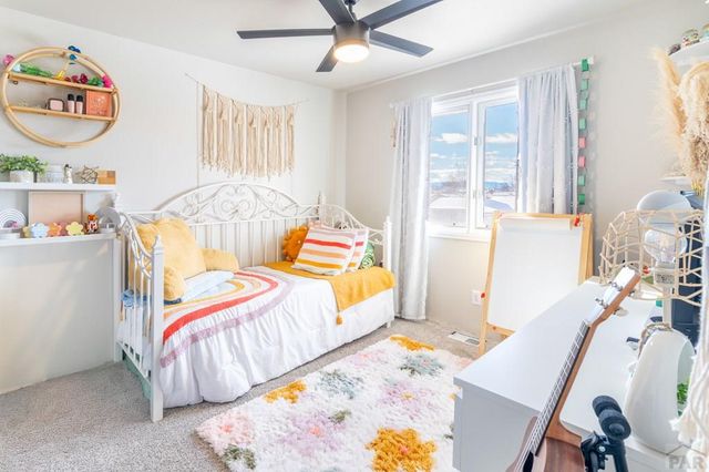 16 Ironbridge Lane, Pueblo, CO 81001