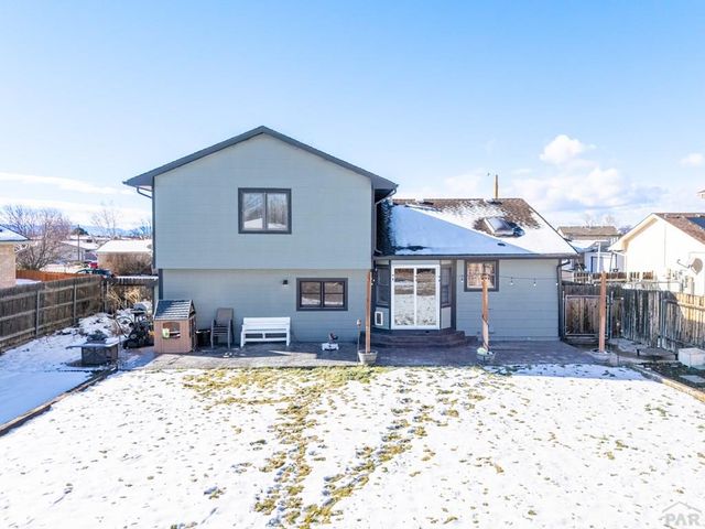 16 Ironbridge Lane, Pueblo, CO 81001