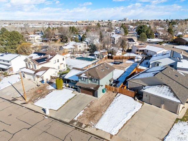 16 Ironbridge Lane, Pueblo, CO 81001