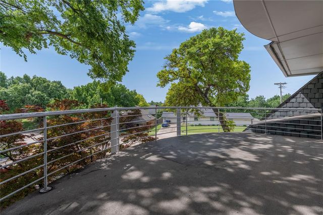 2015 Summit Circle, Norman, OK 73072