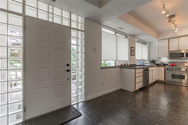 2015 Summit Circle, Norman, OK 73072