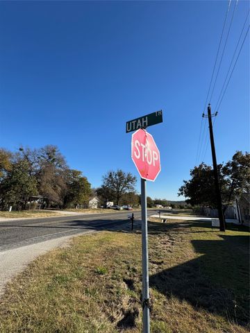 3704 Alabama Trail, Granbury, TX 76048