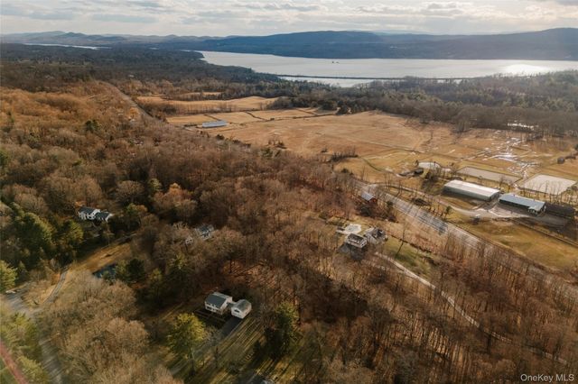 58 Delano Drive, Rhinebeck, NY 12572