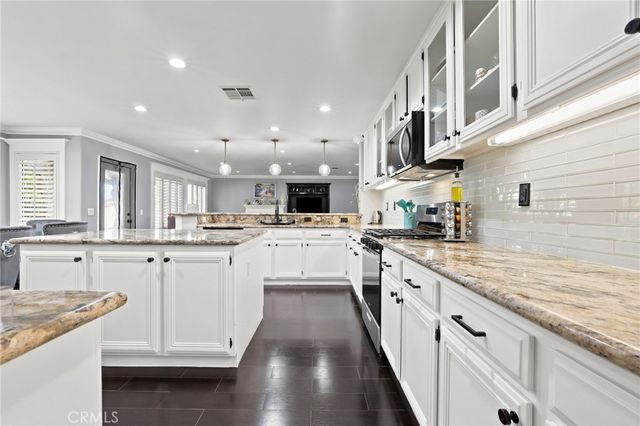 32636 Sierra Oak, Castaic, CA 91384