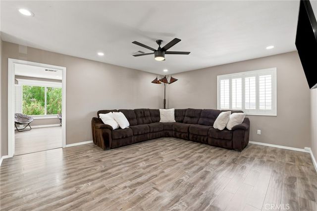 32636 Sierra Oak, Castaic, CA 91384