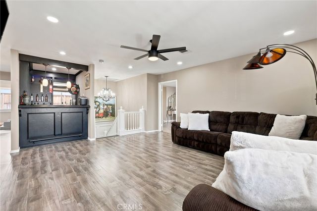 32636 Sierra Oak, Castaic, CA 91384