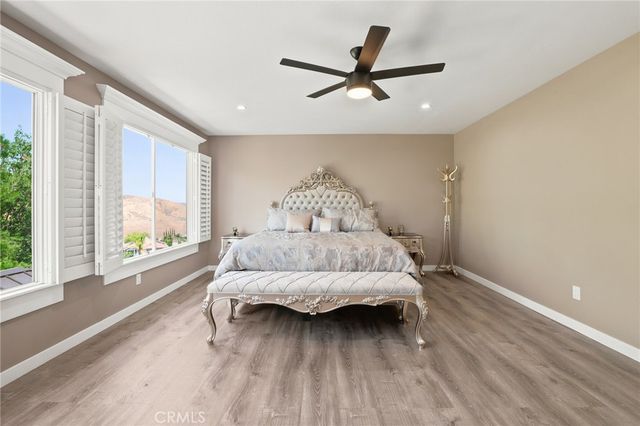 32636 Sierra Oak, Castaic, CA 91384